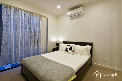 Tomkins Townhouse - Accommodation Port Macquarie 3