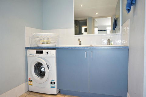 Osprey Holiday Village Unit 114 Gorgeous 3 Bedroom Holiday Villa With A Pool In The Complex - Accommodation Port Macquarie 5
