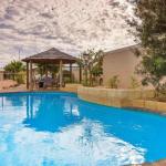 Osprey Holiday Village Unit 106 Trendy 3 Bedroom Holiday Villa With A Pool In The Complex - Accommodation Port Macquarie 1