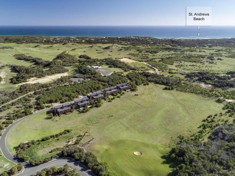 DREW Golfers Delight Close To St. Andrews Beach - Accommodation Port Macquarie 4