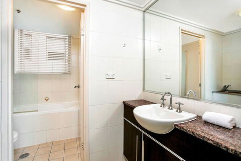 The Apartment Service NS504 - Accommodation Port Macquarie 6
