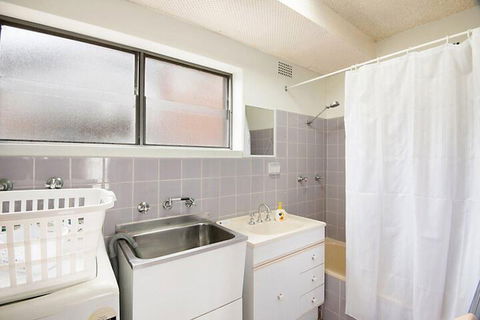 Dolphin Court 6 - Accommodation Port Macquarie 4