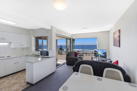 Dolphin Court 6 - Accommodation Port Macquarie 6