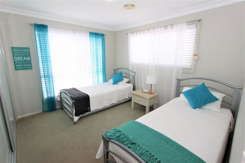 Riverview 2 - Accommodation Port Macquarie 7