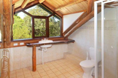 Bush N Waves - Accommodation Port Macquarie 5