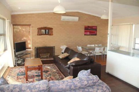 Sand N Sun Beach House - Accommodation Port Macquarie 6