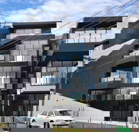 Caulfield North Executive - Accommodation Port Macquarie