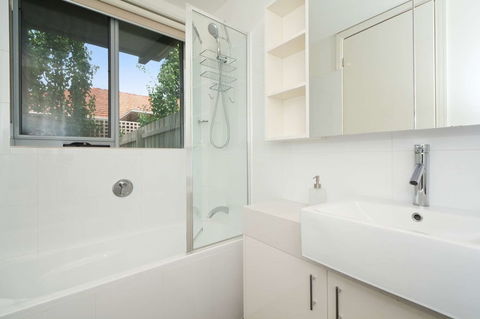 Style In The Heart Of Caulfield - Accommodation Port Macquarie 1