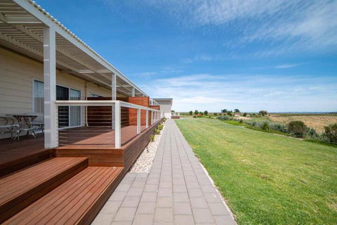 Coastal Lodge - Accommodation Port Macquarie 5