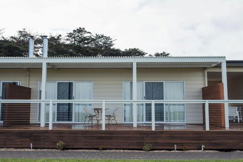 Coastal Lodge - Accommodation Port Macquarie 2