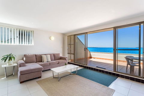 Casuarinas Unit 1 / 33 Soldiers Point Road - Accommodation Port Macquarie 4