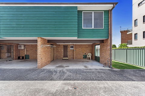 Macadamia Court 6 Nelson Bay - Accommodation Port Macquarie 3