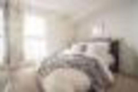 Stunning Story Bridge & Brisbane River Views - Accommodation Port Macquarie 2