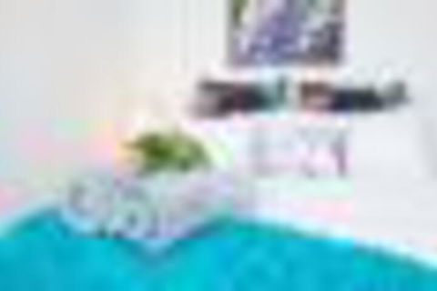 GUSTAVs THE KISS 2Bed Brisbane CBD Netflix - Accommodation Port Macquarie 4