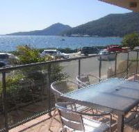 3 Bedroom House Shoal Bay Palm Beach - Accommodation Port Macquarie