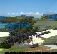 Hideaway Retreat Beach House with Pool - Accommodation Port Macquarie