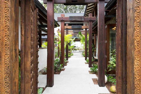 Spice At Oak Absolute Oceanfront House - Accommodation Port Macquarie 1