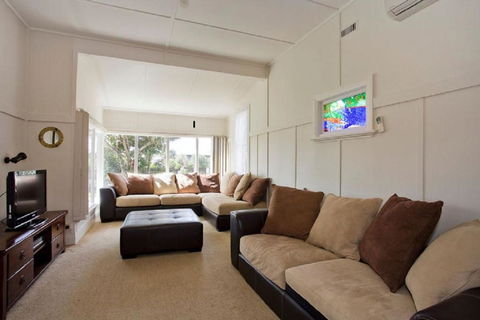 Torquay Retreats Aus ThirtyOne Pride - Accommodation Port Macquarie 1