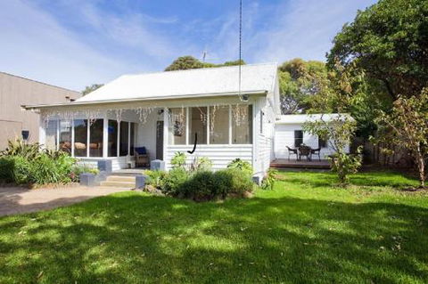 Torquay Retreats Aus ThirtyOne Pride - Accommodation Port Macquarie 3