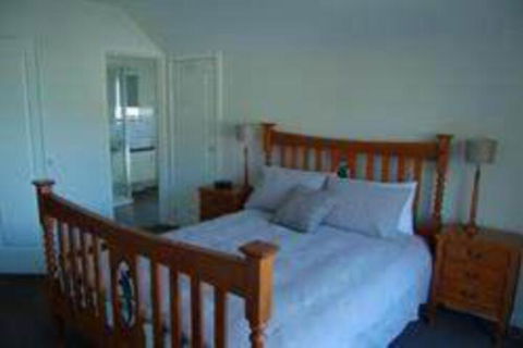 Track 4 - Accommodation Port Macquarie 4