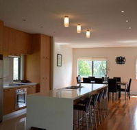 Track 4 - Accommodation Port Macquarie
