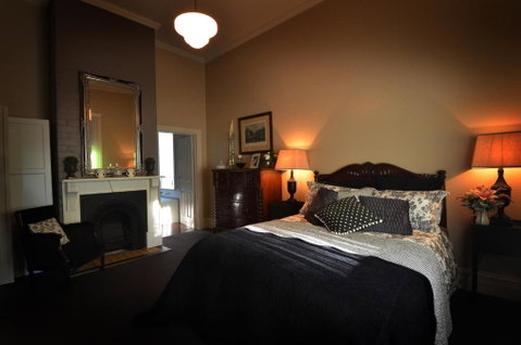 Clement House - Accommodation Port Macquarie 6