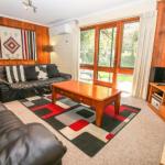 Cedar Holiday Units Apartment 1 - Accommodation Port Macquarie 0