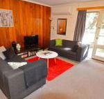 Cedar Holiday Units Apartment 4 - Accommodation Port Macquarie