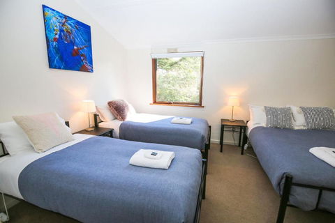 Cedar Holiday Units Apartment 5 - Accommodation Port Macquarie 3