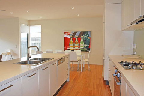 Shortlands - Accommodation Port Macquarie 6