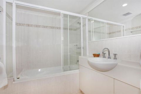 Unit 1 The Rocks 1746 David Low Coolum Beach 500 Bond - Accommodation Port Macquarie 4