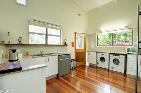 SerenityatMontville - Accommodation Port Macquarie 3