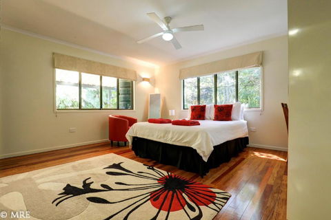 SerenityatMontville - Accommodation Port Macquarie 1