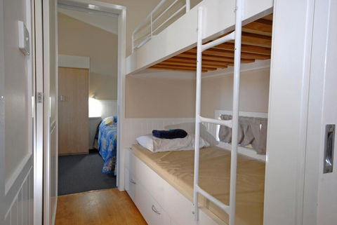 Barrack Point Holidays - Accommodation Port Macquarie 3