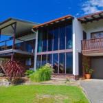 Barrels Beach House 28 Dulconghi Street - Accommodation Port Macquarie 0