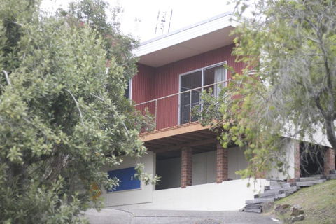 Yurung 26 Dulconghi Street - Accommodation Port Macquarie 3