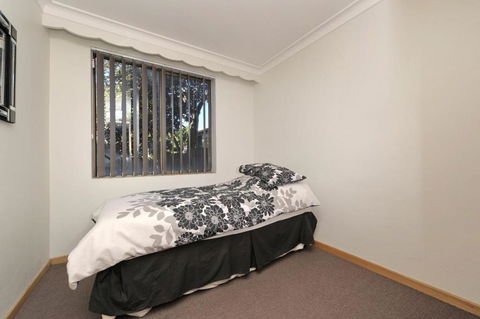 Gorgeous Harbourside! - Accommodation Port Macquarie 2
