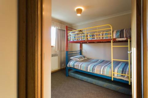 Arthur Riverfront & Sea Lodge Upstream - Accommodation Port Macquarie 0