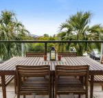 LORNE CHALET APARTMENT 11 Odyssea - Accommodation Port Macquarie