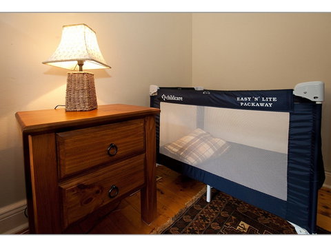 Fairholme Townhouse - Accommodation Port Macquarie 6