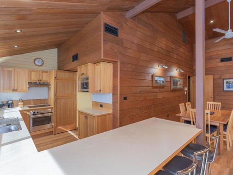 Ibis 19 McLure Circuit - Accommodation Port Macquarie 1