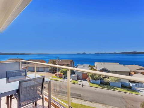 Triview Unit 11 Soldiers Point - Accommodation Port Macquarie 3