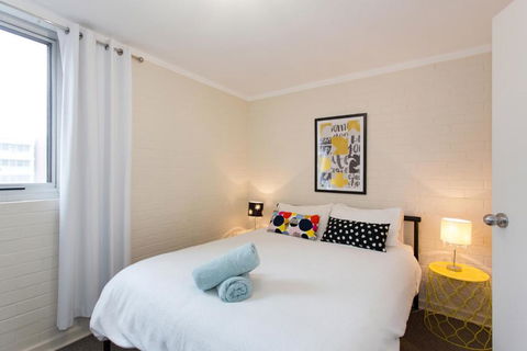 Stay Okay Central Fremantle - Accommodation Port Macquarie 1