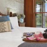 CHRISTOPHERS COTTAGE - Accommodation Port Macquarie 0