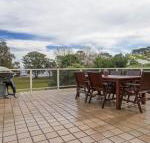 Castaways 36 Cromarty Road Beachfront house - Accommodation Port Macquarie