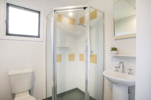 1 / 31 Ocean Street A Relaxing Coastal Retreat - Accommodation Port Macquarie 2
