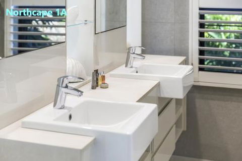 NEW Northcape 1 Ocean Front 2 Bedroom Choose Between 2 Properties - Accommodation Port Macquarie 3