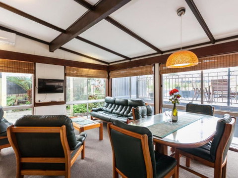 OCEAN SOUNDS Anglesea - Accommodation Port Macquarie 4