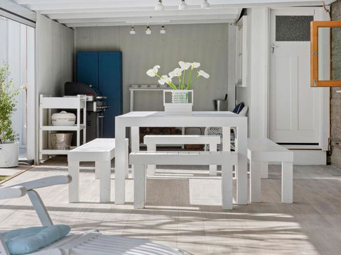 SANTORINI BEACH HOUSE SAFETY BEACH - Accommodation Port Macquarie 1