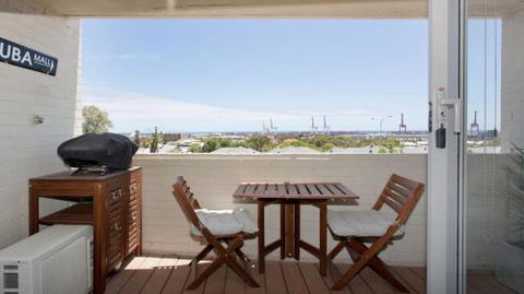 Vista Fremantle Apartment With A View - Accommodation Port Macquarie 1